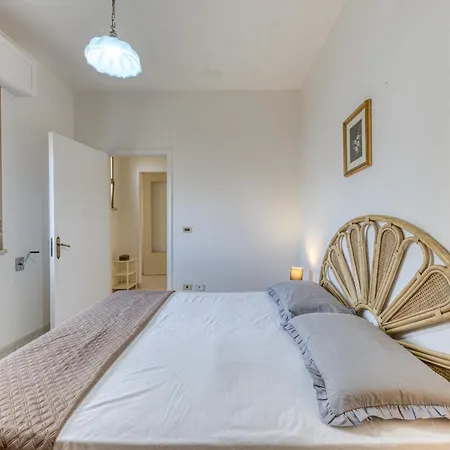 Con Piccola Vista Mare Apartment