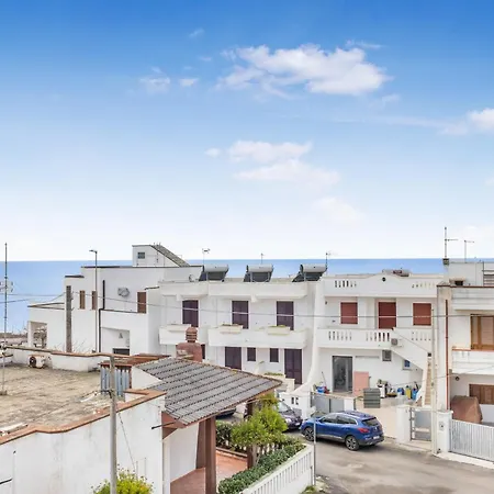 Apartment Con Piccola Vista Mare *